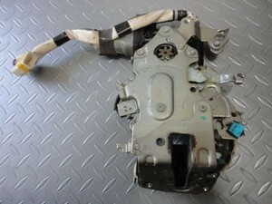 412★送料込★【トヨタ ヴォクシー AZR60G 後期】純正リア左スライドドア用イージークローザーモーター助手席側 左後/AZR65G