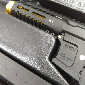 【中古現状品】G&G ARP9 GOLD 電動ガンの画像4