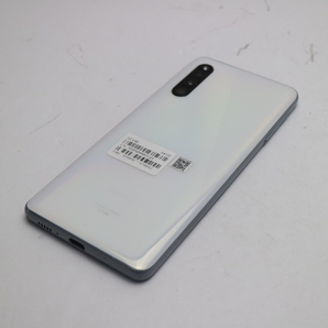 超美品 SCV48 Galaxy A41 ホワイト スマホ 白ロム 中古 あすつく 土日祝発送OKの画像2