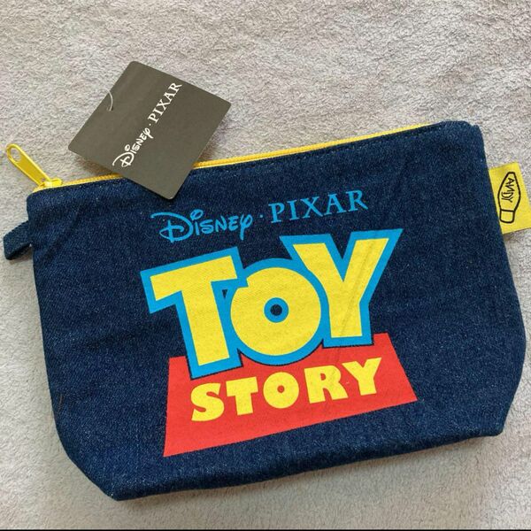 トイストーリー　ロゴ　デニム　グッディ　ポーチ　TOY STORY