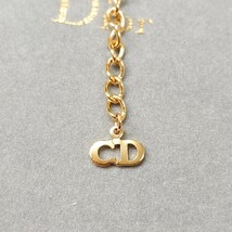 【新品未使用品】 Christian Dior ディオール ネックレス CD ロゴ サークル ツイスト ゴールド アクセサリー 希少 刻印 43cm 保存袋付き_画像5