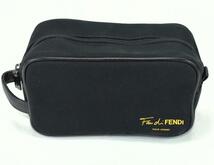 fenp1 新品未使用本物 FENDI フェンディ　ノベルティポーチ_画像1