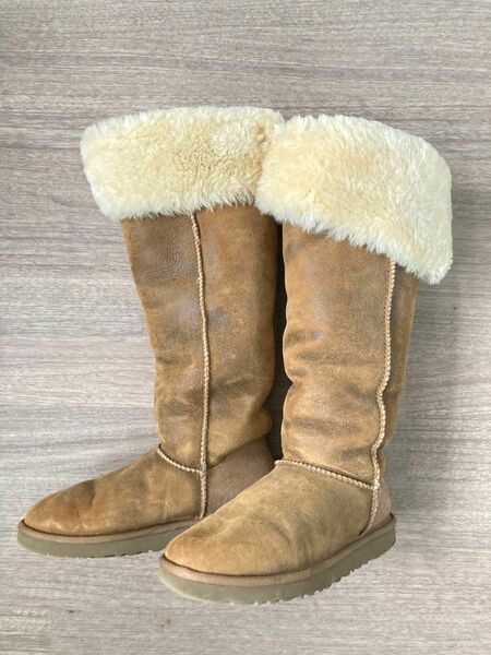 UGG ★ ムートンブーツ OVER THE KNEE