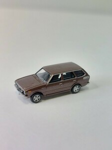  Tommy Tec car collection no. 13. Toyota Corolla 30 van No.188 1/150 scale 