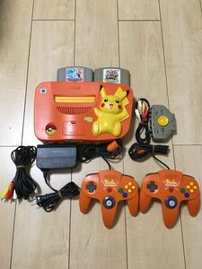 ニンテンドー64本体　ピカチュウオレンジ&イエロー