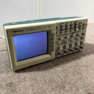 Tektronix テクトロニクス TDS2014 デジタルストレージオシロスコープ 通電OK 現状品