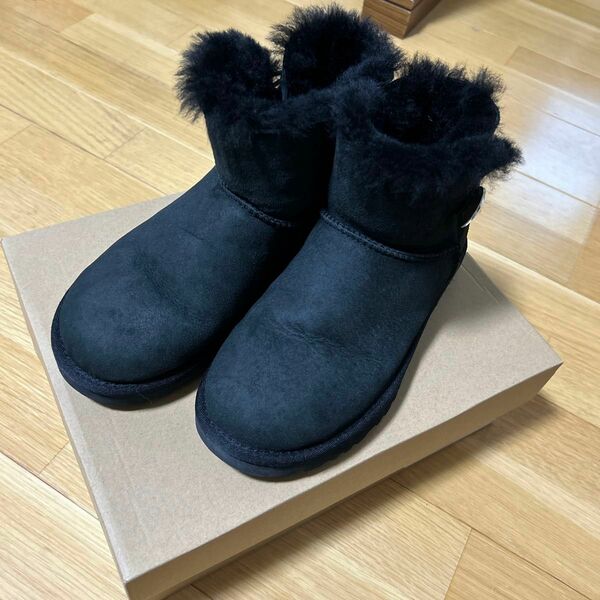 UGG アグ ブーツ 黒　7 