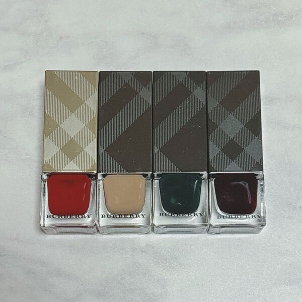 BURBERRY バーバリー ネイルポリッシュ 4本セット
