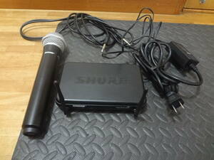 中古現状品　SHURE ワイヤレスマイクセット動作品レシーバーSVX4マイクPG28ACアダプターPS21J コード