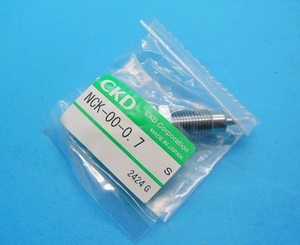 NCK-00-0.7　ショックキラー　CKD　未使用品