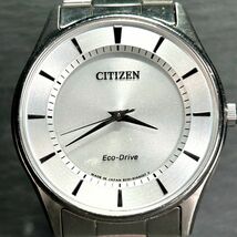 美品 CITIZEN Collection シチズンコレクション BJ6480-51A 腕時計 ソーラー アナログ 3針 シルバー ホワイト文字盤 動作確認済み メンズ_画像3