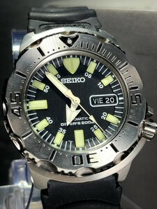 日本未発売 新品 SEIKO セイコー ブラックモンスター 自動巻き オートマチック 機械式 腕時計 SKX779K3 ダイバーズウオッチ 動作確認済み