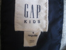 GAP KIDS　ギャップ　１２０ｃｍ ウインドブレーカー・フード付き　古着ですがきれいです。即決_画像2