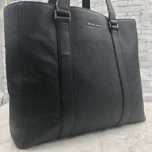 美品 MICHAEL KORS マイケルコース メンズトートバッグ ビジネスバッグ 肩掛け オールレザー 本革 シボ革 ブラック A4◎ PC◎ 大容量 通勤