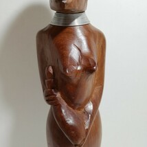 1980s ビンテージ ケニア製 彫刻 置物 木彫り像 女性像 高さ32cm [HAND CARVED MADE IN KENYA アフリカ エスニック オブジェ 木工芸品 ]_画像3