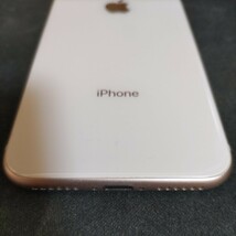 ジャンク iPhone 8 Gold 64GB Softbank リンゴループ 起動不可 リカバリ不可_画像4