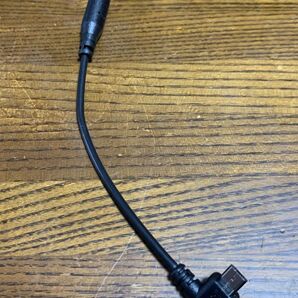 L字　マイクロ USB から 3.5 mm ヘッドホン イヤホン変換アダプター