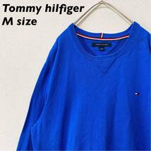 トミーヒルフィガー　ニット　セーター　無地　フラッグロゴ　男女兼用　青色　Mサイズ　ユニセックス　Tommy hilfiger プレーン　刺繍ロゴ_画像1