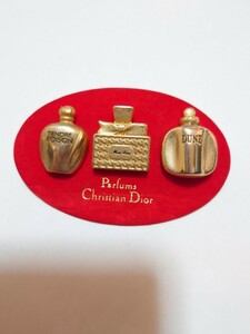 Christian Dior Christian * Dior brooch perfume design three point 