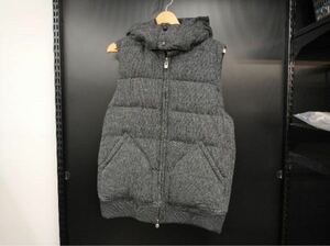 WHITE MOUNTAINEERING ホワイトマウンテニアリング ダウンベスト アイリッシュツイード　ゴアウィンドストッパー　グレー Mサイズ 