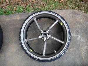  Triumph Daytona 675 wheel rom and rear (before and after) set