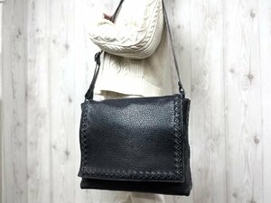 極美品 BOTTEGA VENETA ボッテガヴェネタ イントレチャート ショルダーバッグ バッグ レザー 紺 A4収納可 メンズ 67639