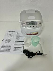 ■ ZOJIRUSHI マイコン炊飯ジャー NL-BD05 炊飯器 象印 22年製 取扱説明書 しゃもじ 計量カップ 付き ホワイト 極め炊き 