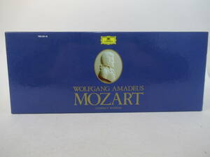 w67 【grammophon】 国内盤　クラシック CD BOX 箱付き　MOZART compacr edition モーツァルト 全集 (40CD+解説二冊)