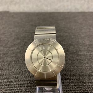 □【売り切り】イッセイミヤケ ISSEY MIYAKE 腕時計 Qz