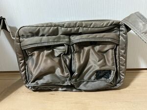 美品　ポーター porter PORTER TANKER ポーター タンカー ショルダーバッグ シルバー 吉田カバン ショルダー シルバーグレー 送料込 