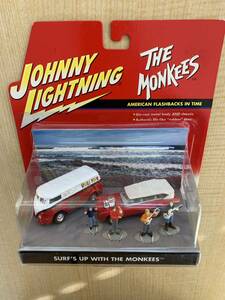 JOHNNY LIGHTNING THE MONKEES SURF'S UP WITH THE MONKEES Sanba Bus 空冷VW ジオラマ 1/64