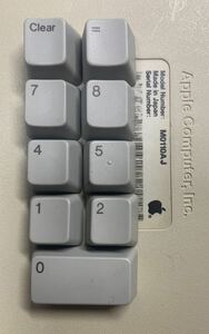 Apple Keyboard M0110AJ より取り外したキートップ　9個セットです。　#Cl