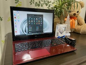 (美品)第7世代Intel Core i7 7500U NEC NS700/Gメモリ16GB/新品 SSD512GB/Bluetooth/Wifi/Webカメラ/Office/15.6型FHD IPS(保証)