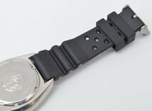 動作品 SEIKO プロフェショナル ダイバー 200M 腕時計 デイデイト 7C43-7010 クォーツ セイコー_画像7