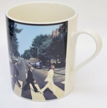 THE BEATLES ビートルズ マグカップ アビイロード ジャンプ ジョン・レノン ポール・マッカートニー ジョージ・ハリスン リンゴ・スター_画像3