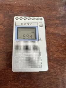 SONY FM AM 防災 競馬 ポケットラジオ 名刺サイズ ICF-R351 中古稼動品