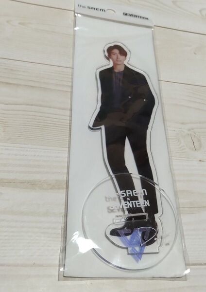 SEVENTEEN アクスタ ドギョム