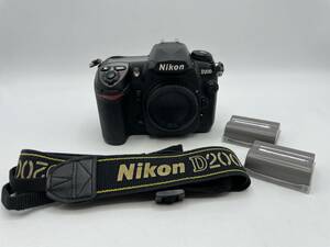 Nikon / ニコン D200 ボディ / 動作確認済 / 予備バッテリー2個付 / デジタル一眼【ANK014】