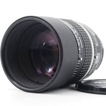 101639☆極上品☆Nikon 単焦点レンズ Ai AF DC Nikkor 135mm f/2D フルサイズ対応_画像1