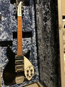 Rickenbacker 325c64