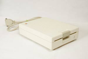 中古 Apple Disk IIc A2M4050 2