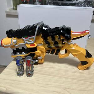 ガブリボルバー 獣電戦隊キョウリュウジャー カーニバル ガブティラ 