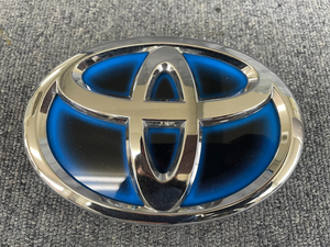 0NHP10 aqua Toyota Mark front emblem 75310-75010 tab breaking have p:CA99