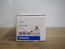 ★【1T1228-6α4】 新品、未使用 OMRON オムロン V680-HAM91 アンプ一体コントローラ 動作保証_画像2