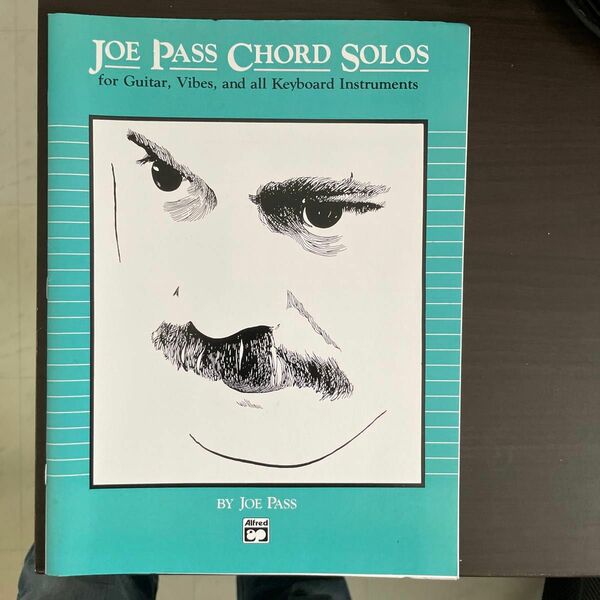 洋書 Joe Pass Chord Solos for Guitar, Vibes, and all Keyboard inst