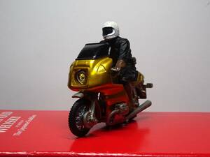 1/32 BRITAINS BMW R100 再塗装品