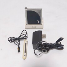 【動作品】SHARP ポータブル MD プレーヤーAuvi MD-DS700-B_画像1