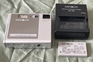 ☆ MINOLTA DiMAGE X ミノルタ コンパクト デジタル カメラ ディマージュ ◇ ジャンク ☆