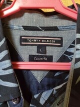 トミーフィルフィガー　TOMMY HILFIGER 長袖シャツ シャツ アロハシャツ 花柄_画像3