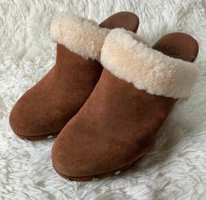 【アパレル】☆極美品☆ UGG アグ ムートン ミュール スタッズ 鋲 サンダル ボア ブーティ 24cmスエード レディース 靴 シューズ